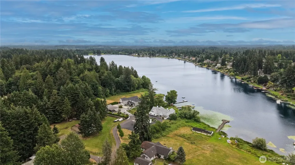 25860 136th Avenue SE Kent WA 98042