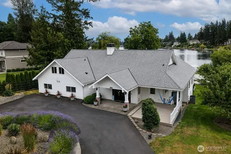 25860 136th Avenue SE Kent WA 98042