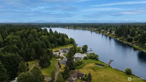 25860 136th Avenue SE Kent WA 98042