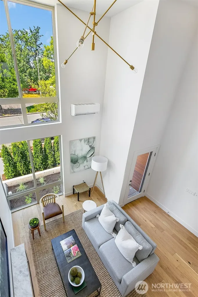 5054 Sand Point Way NE Seattle WA 98105