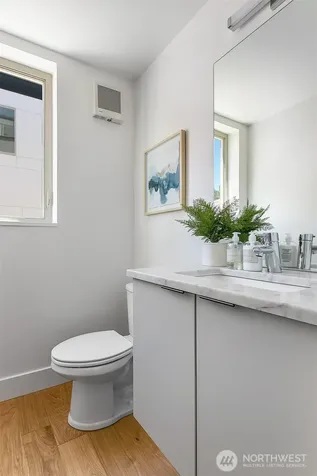 5054 Sand Point Way NE Seattle WA 98105