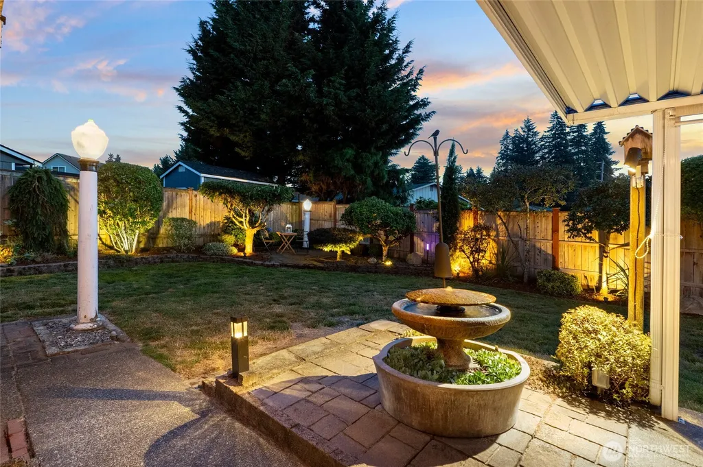 3110 15th Street Pl SW Puyallup WA 98373