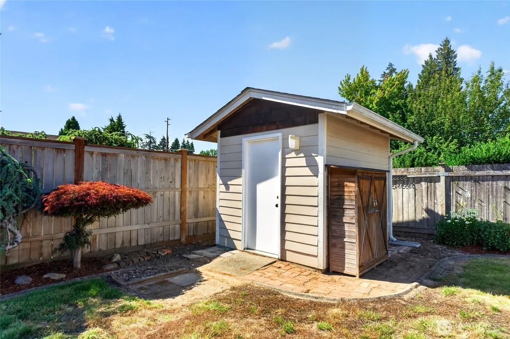3110 15th Street Pl SW Puyallup WA 98373