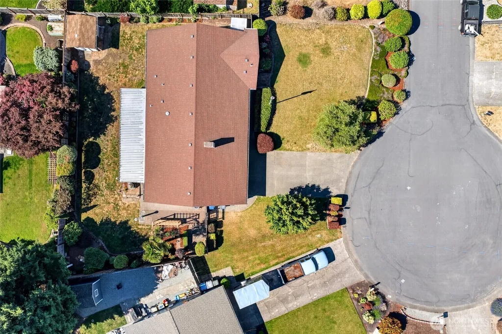 3110 15th Street Pl SW Puyallup WA 98373