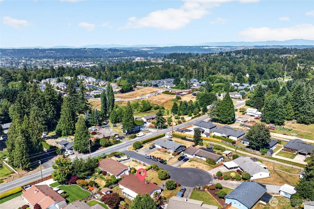 3110 15th Street Pl SW Puyallup WA 98373