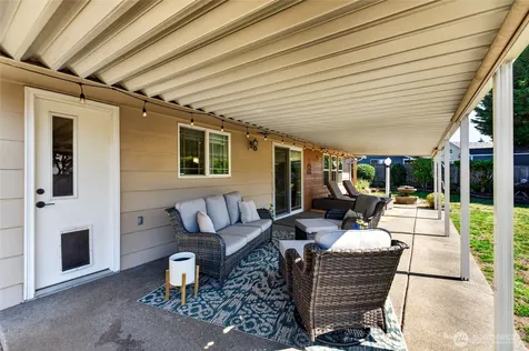 3110 15th Street Pl SW Puyallup WA 98373