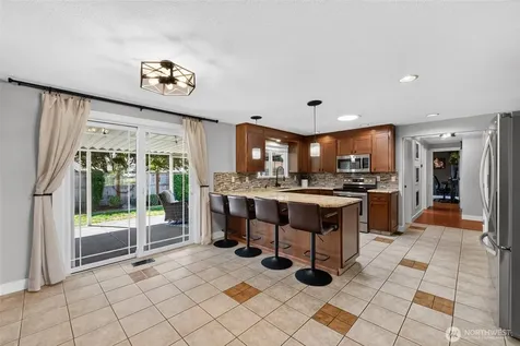 3110 15th Street Pl SW Puyallup WA 98373