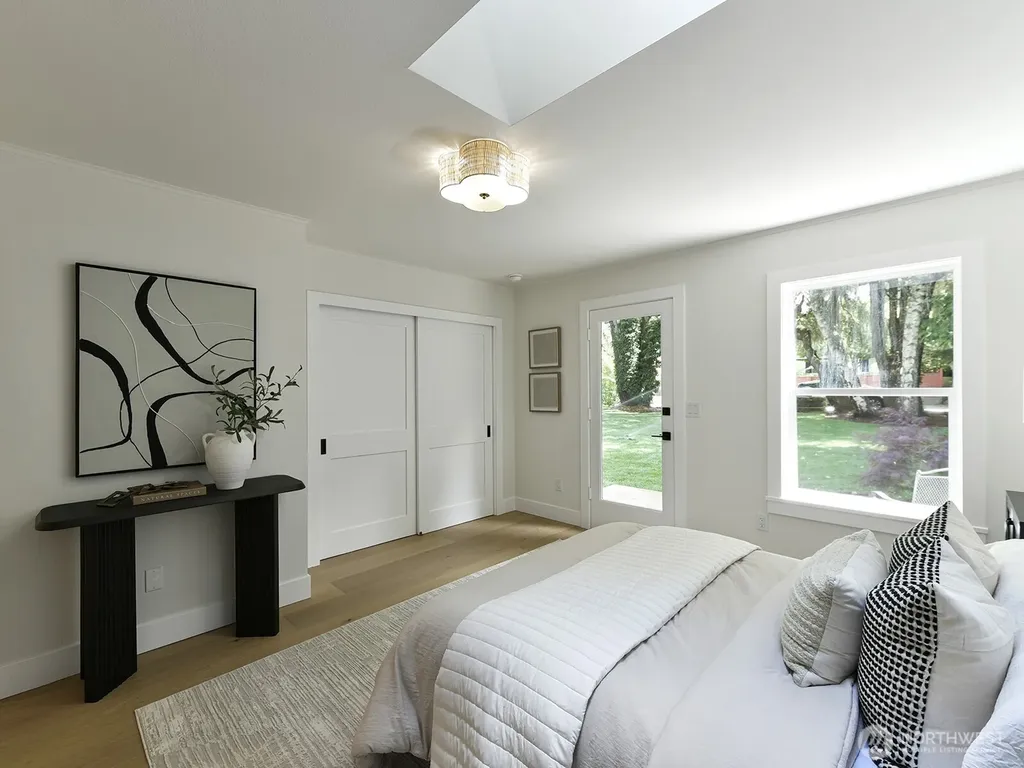 8529 29th Avenue NW Seattle WA 98117