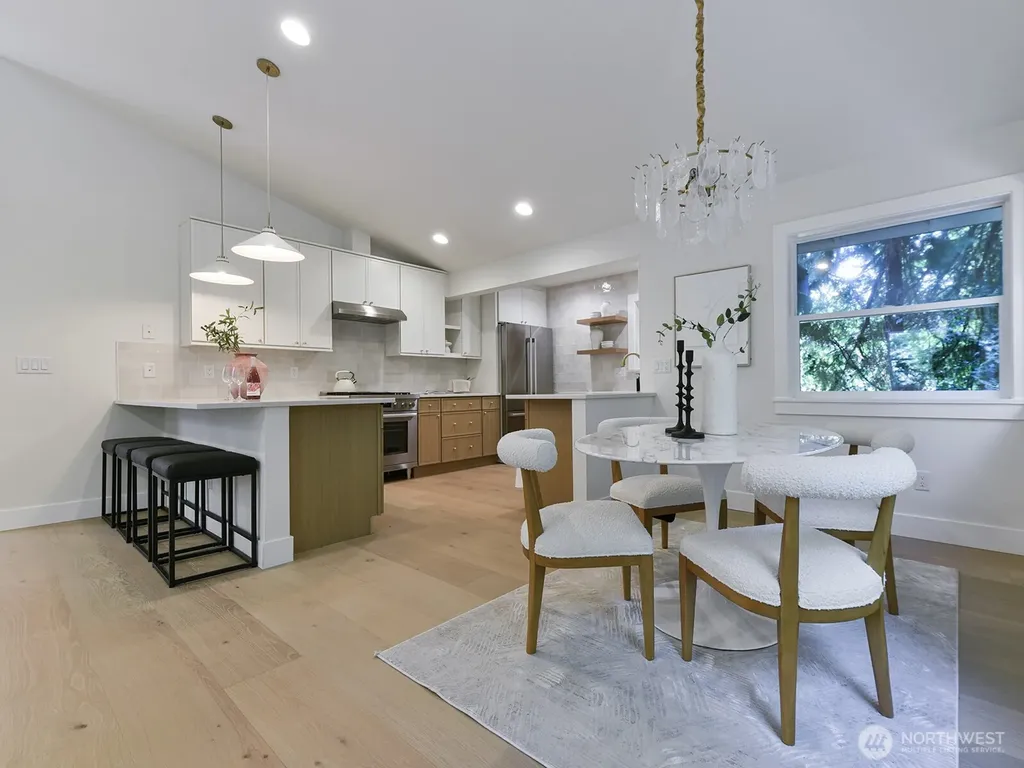 8529 29th Avenue NW Seattle WA 98117