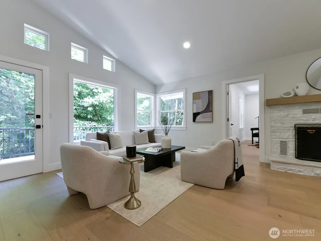 8529 29th Avenue NW Seattle WA 98117