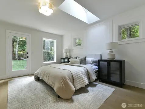 8529 29th Avenue NW Seattle WA 98117