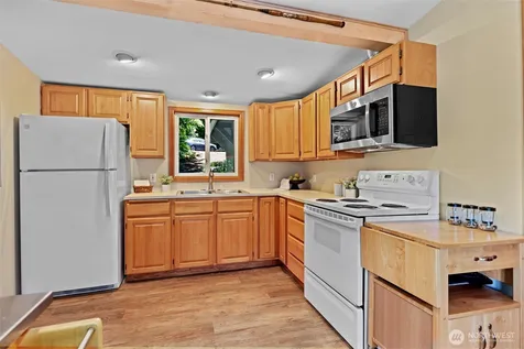 1012 S Lake Roesiger Road Snohomish WA 98290