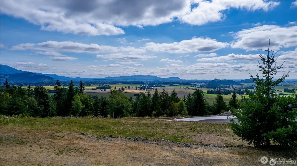 7583 Avalon Heights Way Sedro Woolley WA 98284