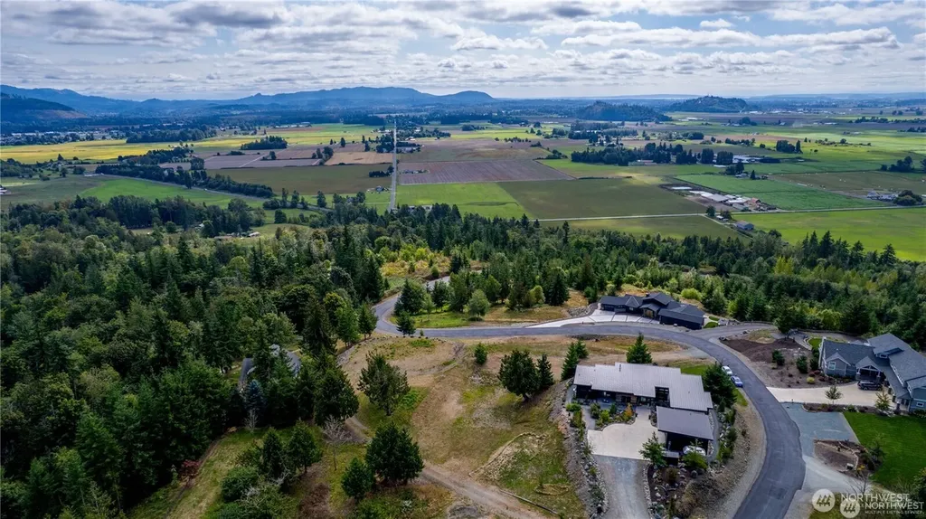 7583 Avalon Heights Way Sedro Woolley WA 98284