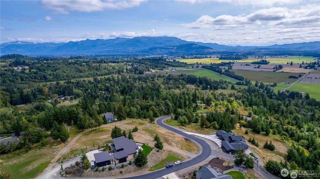 7583 Avalon Heights Way Sedro Woolley WA 98284