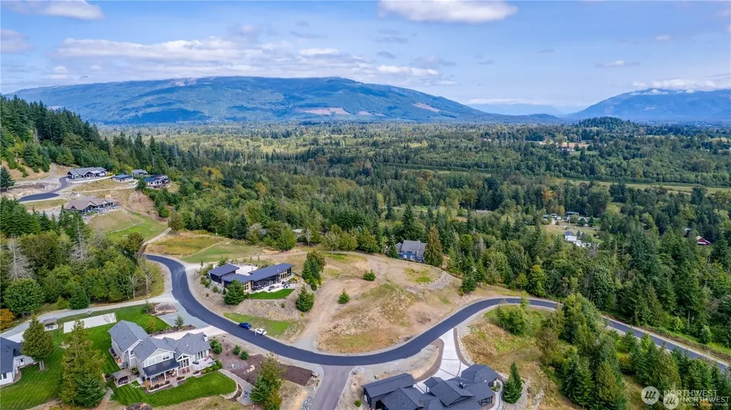 7583 Avalon Heights Way Sedro Woolley WA 98284