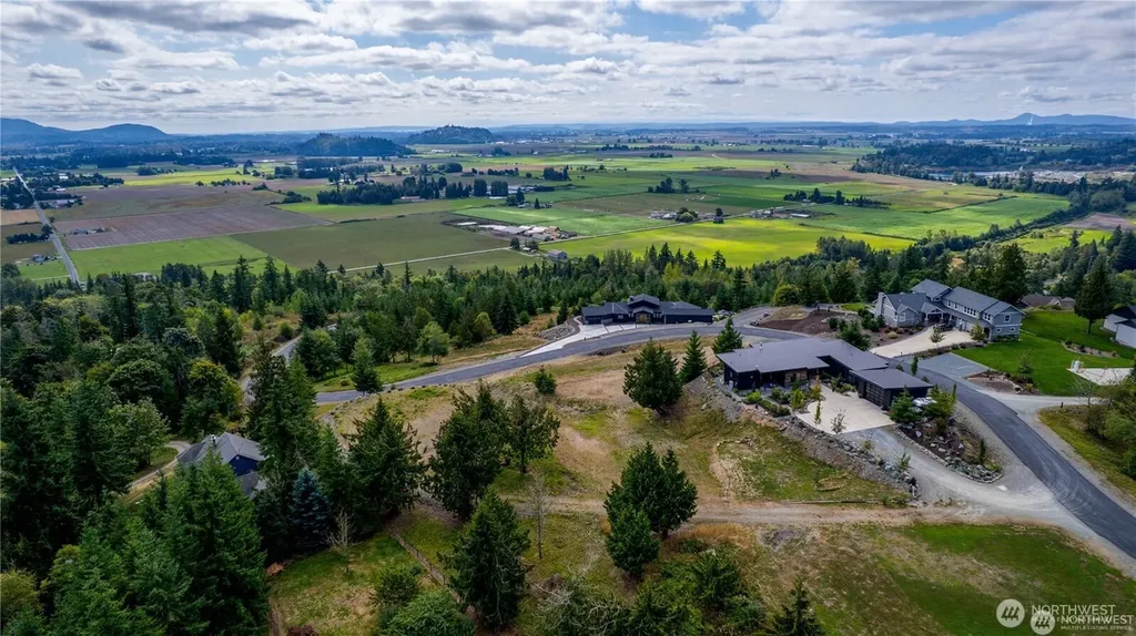 7583 Avalon Heights Way Sedro Woolley WA 98284