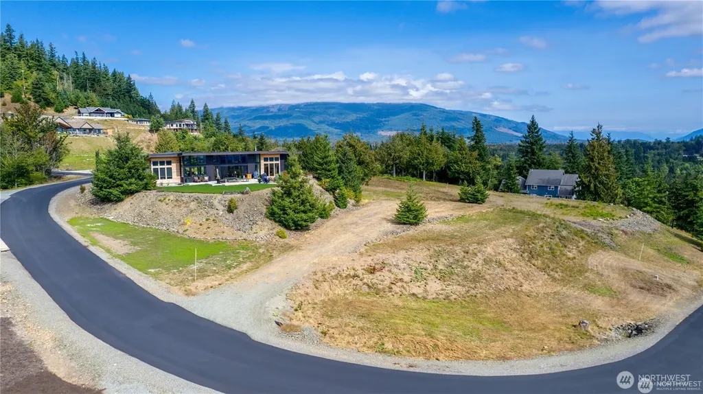 7583 Avalon Heights Way Sedro Woolley WA 98284