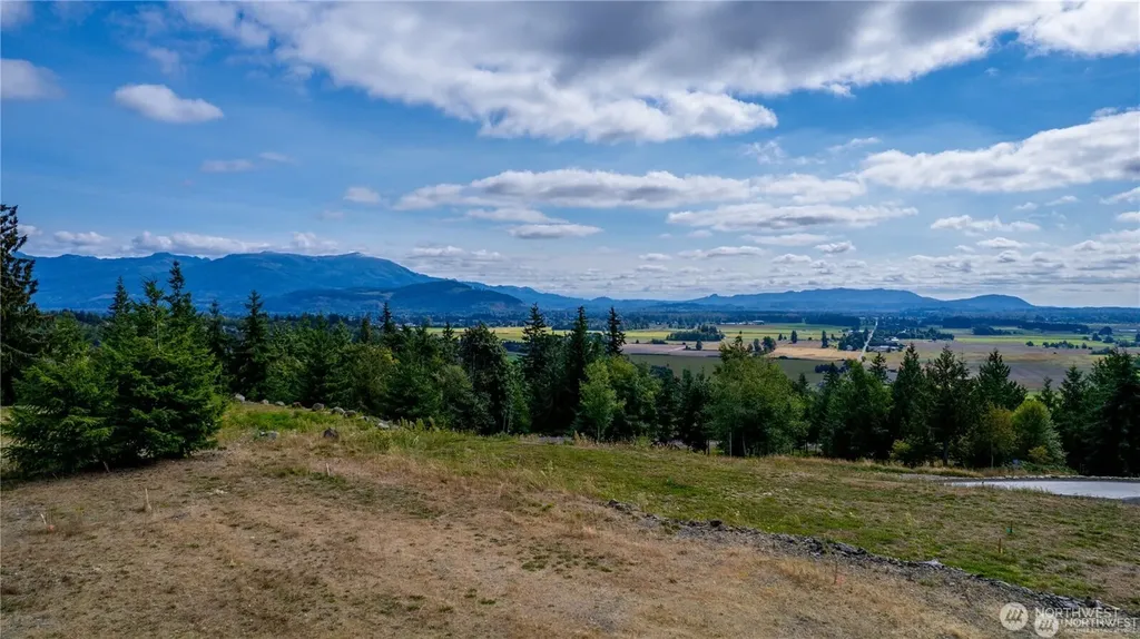 7583 Avalon Heights Way Sedro Woolley WA 98284