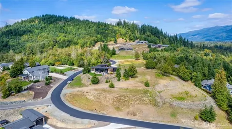 7583 Avalon Heights Way Sedro Woolley WA 98284