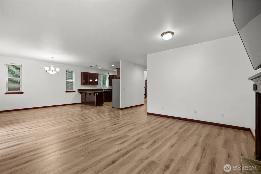 18410 42nd Avenue SE Bothell WA 98012
