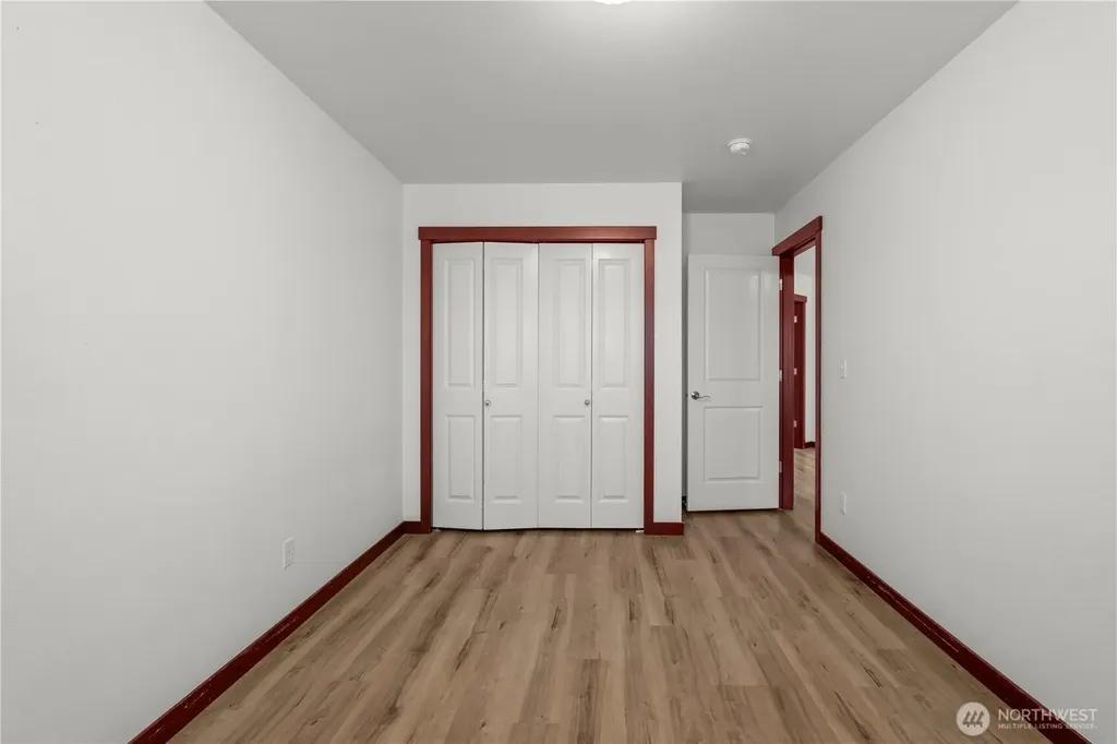 18410 42nd Avenue SE Bothell WA 98012