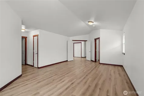 18410 42nd Avenue SE Bothell WA 98012