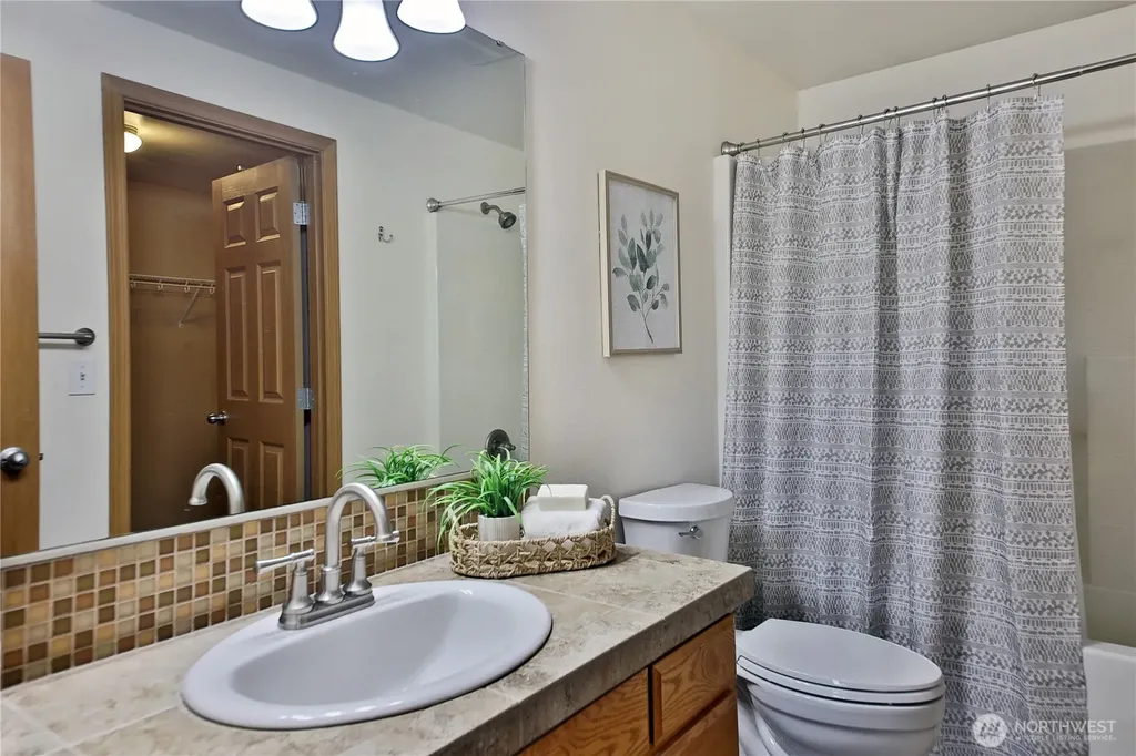 2591 Hillis Drive Langley WA 98260