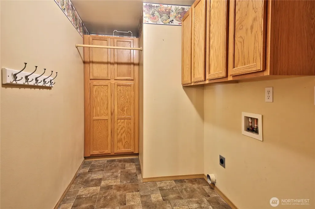 2591 Hillis Drive Langley WA 98260