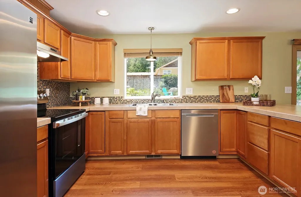 2591 Hillis Drive Langley WA 98260