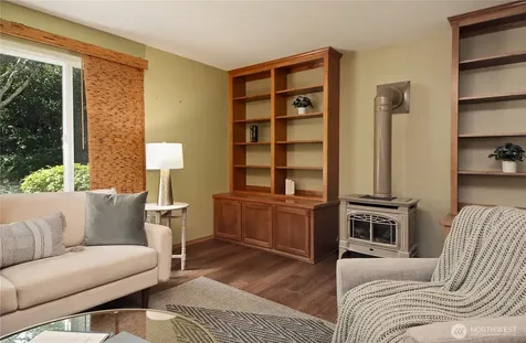 2591 Hillis Drive Langley WA 98260