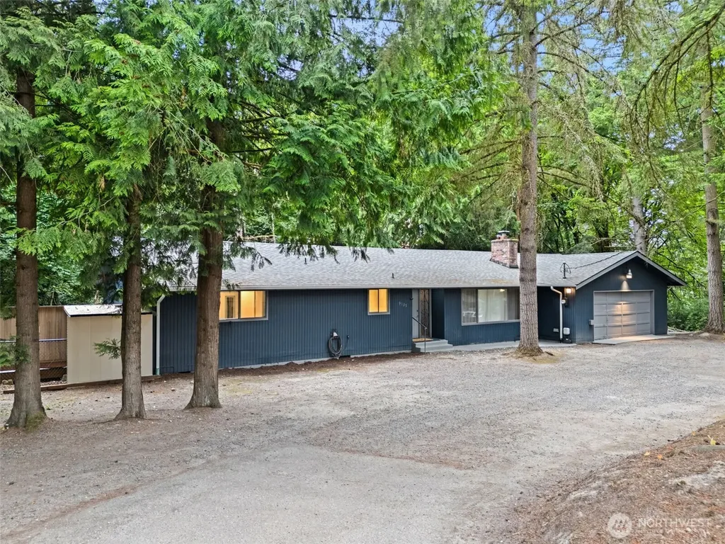 9125 Central Valley Bremerton WA 98311