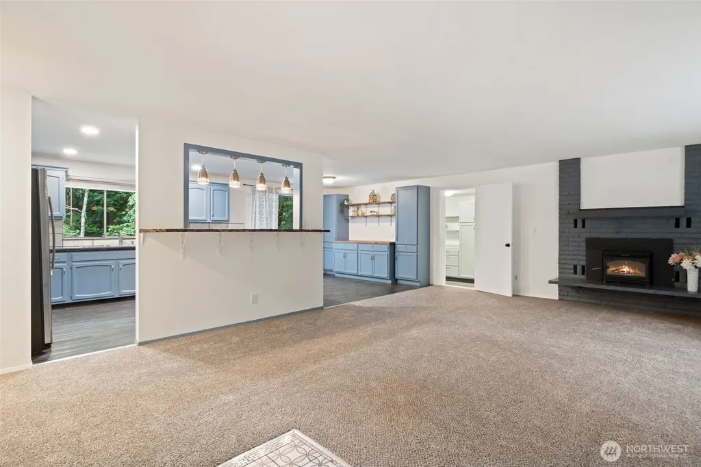 9125 Central Valley Road NE Bremerton WA 98311
