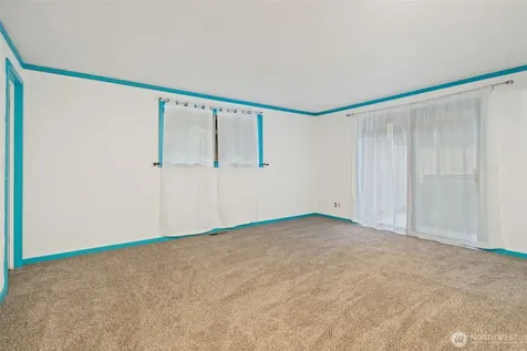 9125 Central Valley Bremerton WA 98311
