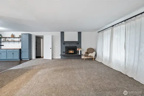 9125 Central Valley Bremerton WA 98311