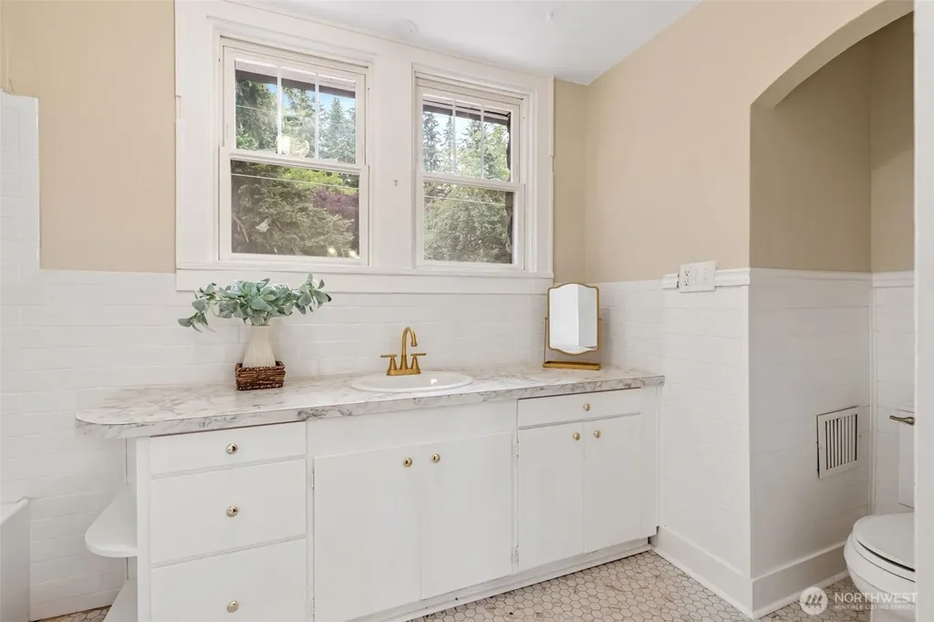 110 Sanderson Road Chehalis WA 98532
