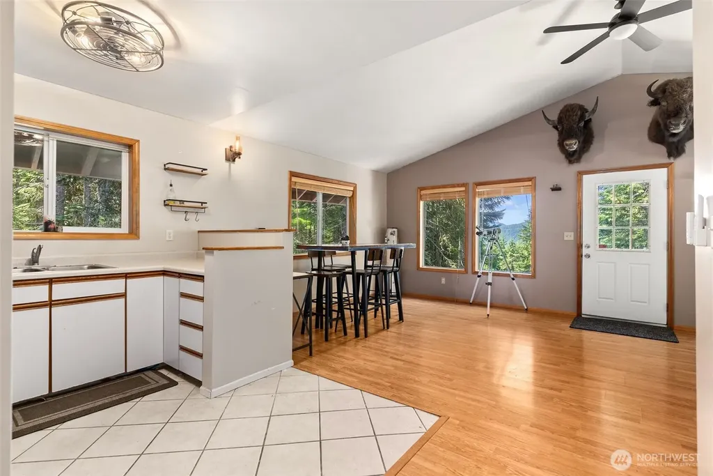 5001 N Forest Service Road 4832 Easton WA 98925