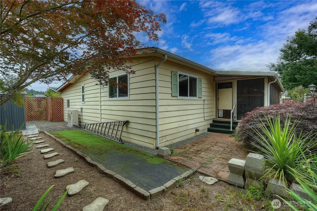 1402 22nd Street NE Auburn WA 98002