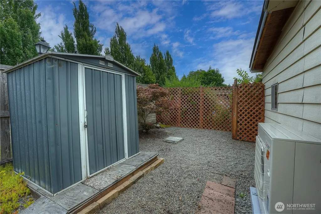 1402 22nd Street NE Auburn WA 98002