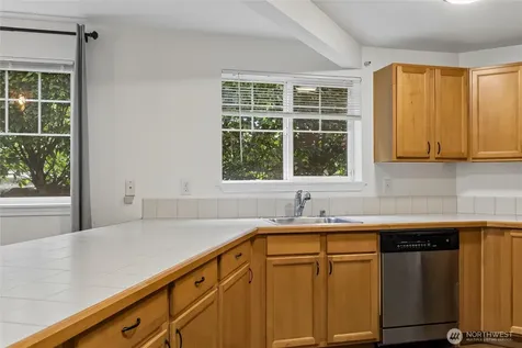 1156 N 198th Street Shoreline WA 98133