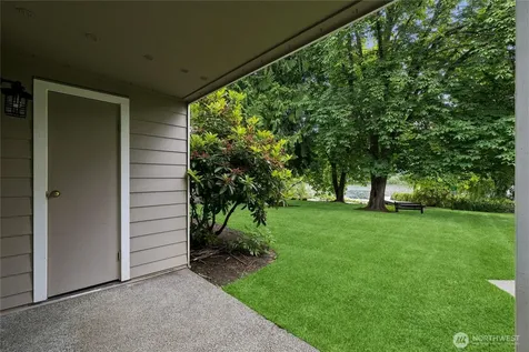 1156 N 198th Street Shoreline WA 98133