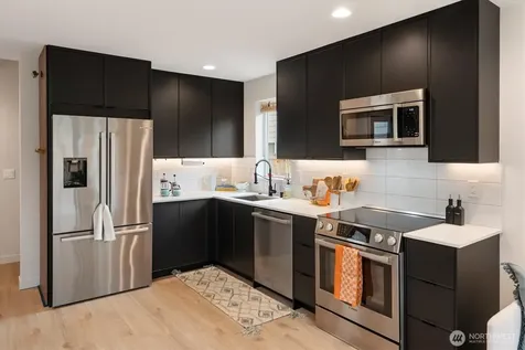 12060 8th Avenue NW Seattle WA 98177