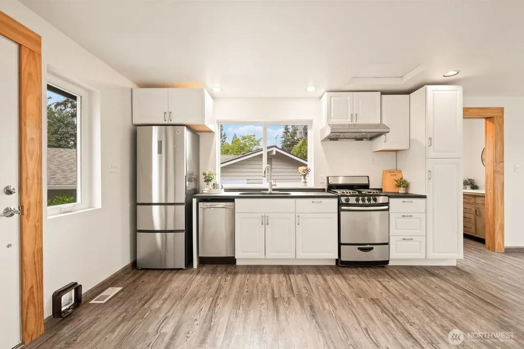 12005 NE 134th Place Kirkland WA 98034