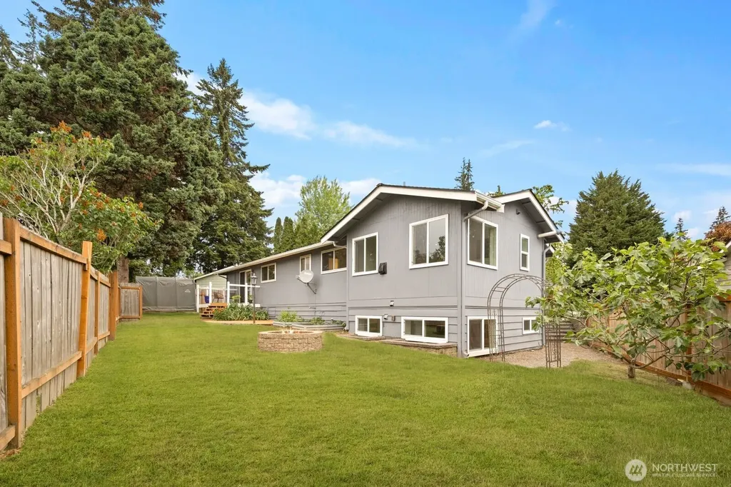 12005 NE 134th Place Kirkland WA 98034