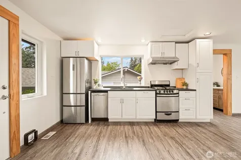 12005 NE 134th Place Kirkland WA 98034