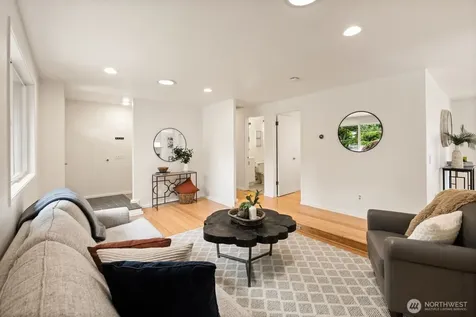 12005 NE 134th Place Kirkland WA 98034