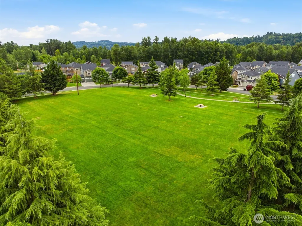 1115 O'farrell Lane NW Orting WA 98360