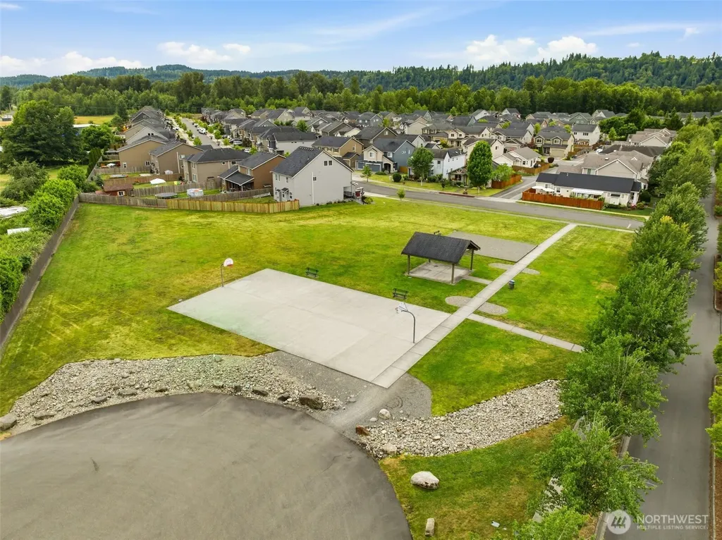 1115 O'farrell Lane NW Orting WA 98360