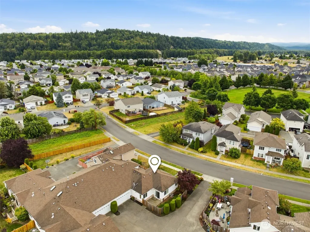 1115 O'farrell Lane NW Orting WA 98360