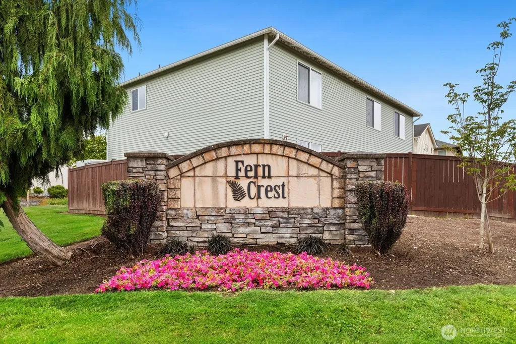 22731 132nd Place SE Kent WA 98042